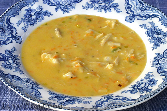 Creamy Chicken Cheese Carrot Soup